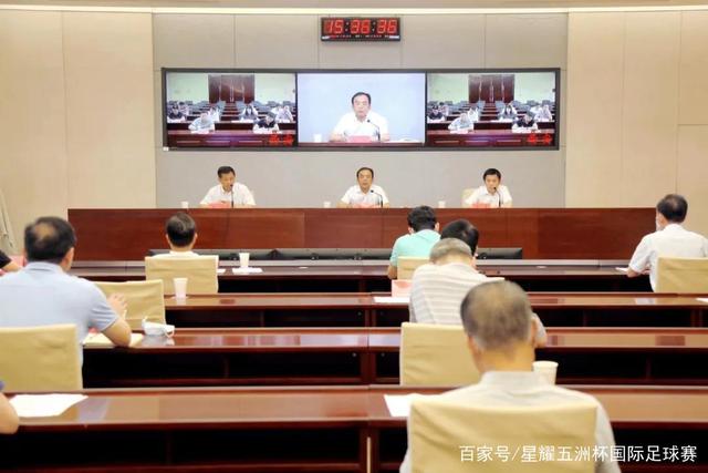 杜锋新职解说迎战杨鸣，球迷期待解说新视角